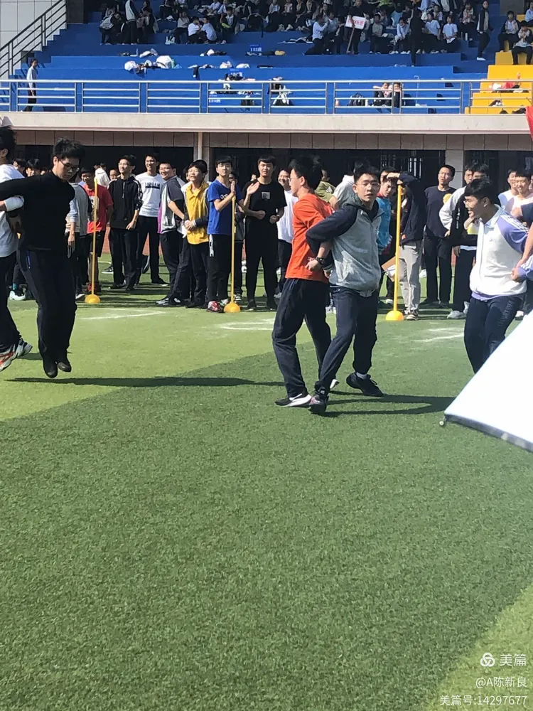 三亿体育体育网站入口-关于足球运动无处不在全球各地人们都乐此不疲的信息