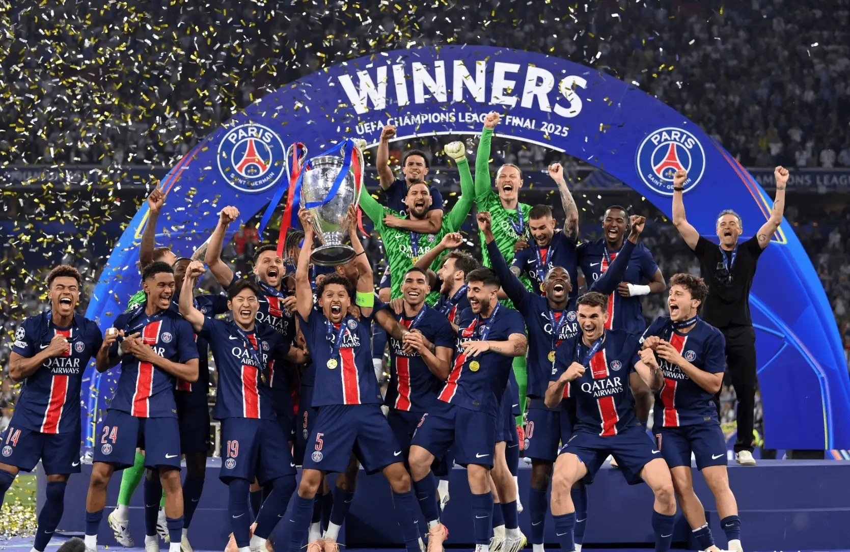 三亿体育体育视频-法国国家队表现出色,晋级欧洲杯半决赛