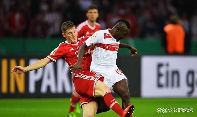 三亿体育体育官方-包含斯图加特球队重返主场，面对沃尔夫斯堡挑战的词条