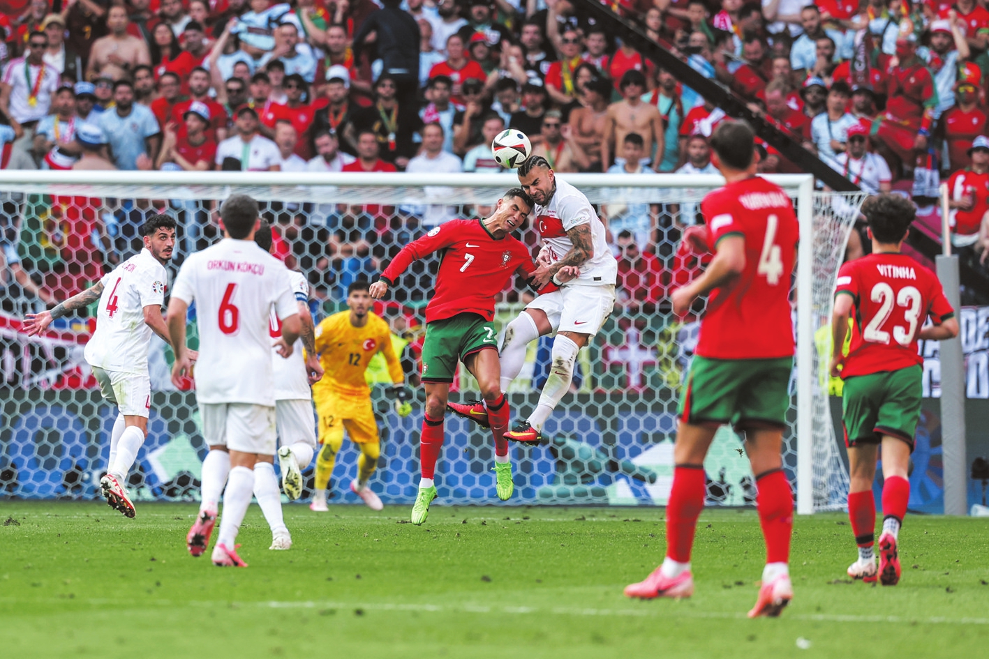 葡萄牙球员入围国家队，备战巅峰战