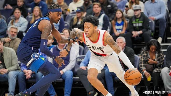 活塞战胜尼克斯，德罗赞砍22分