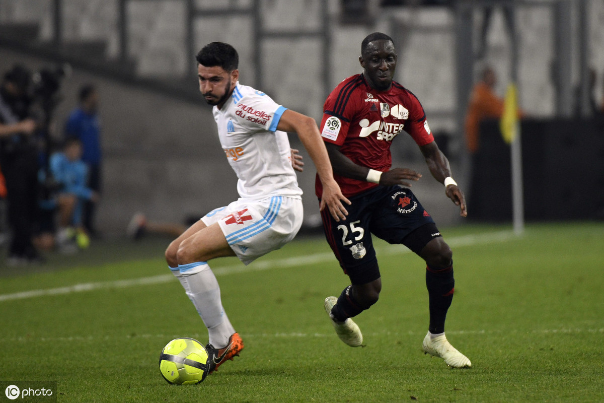 关于马赛险胜对手，实力凸显保持领先的信息