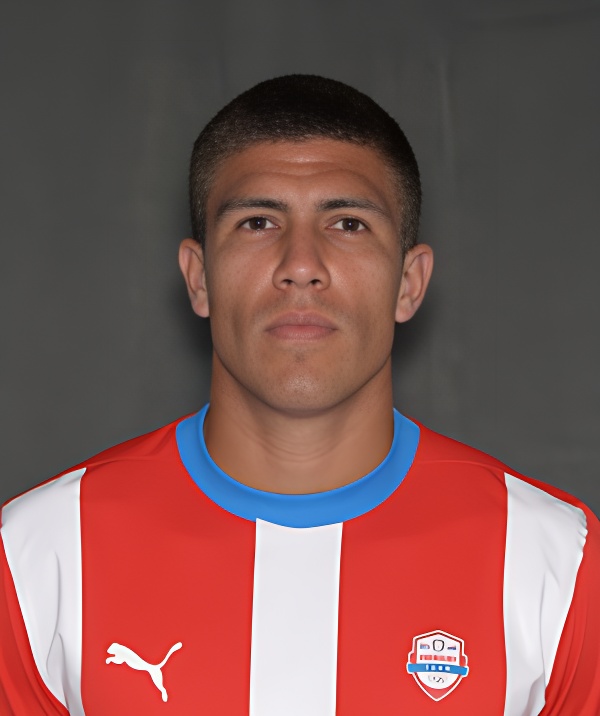 赫罗纳新帅上任，着手振兴球队