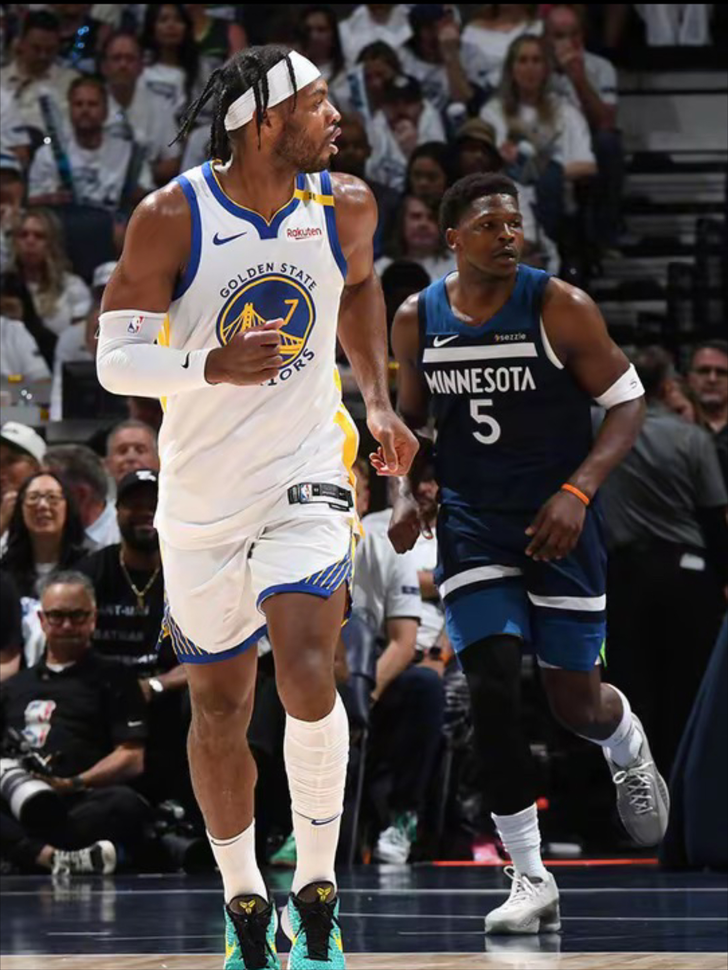 三亿体育体育官方-勇士大胜骑士,领跑西部