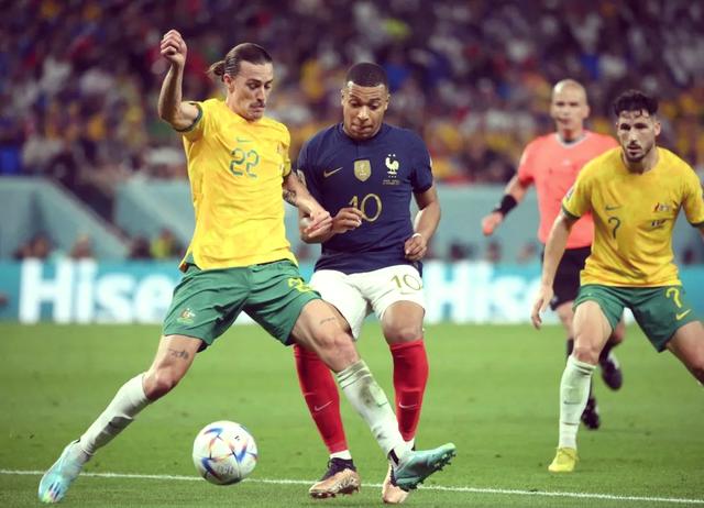 北美球员在欧洲杯赛中大放异彩 北美球员在欧洲杯赛中大放异彩