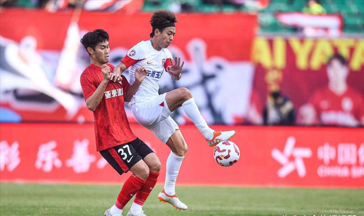 河南嵩山主场逼平长春亚泰,保持稳定表现的简单介绍 河南嵩山主场逼平长春亚泰,保持稳定表现的简单介绍